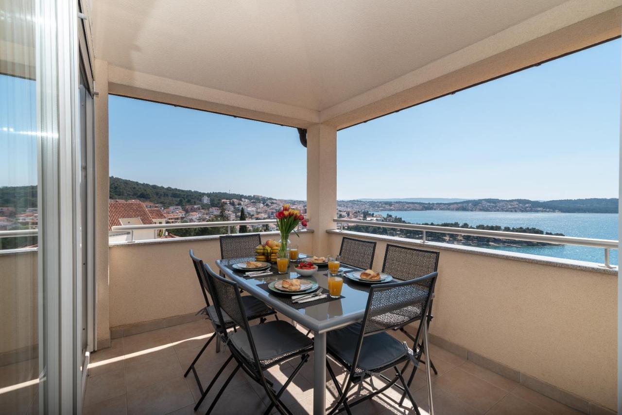 No. 8 * Trogir